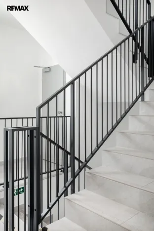 Prodej bytu 2+kk, Karlovy Vary, Šumavská, 83 m2
