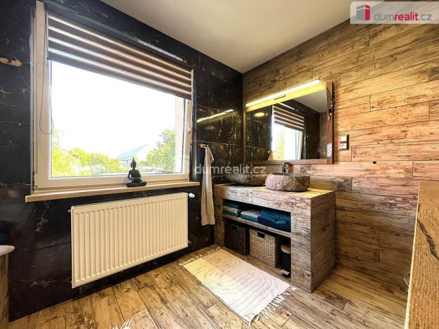 Prodej rodinného domu, Cheb - Horní Dvory, 140 m2