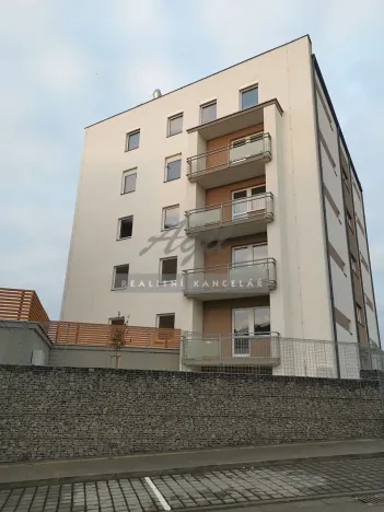 Prodej bytu 2+kk, Šlapanice, 43 m2