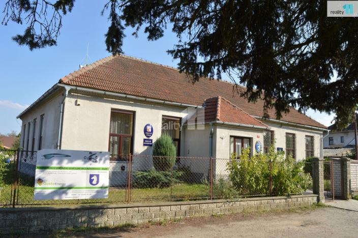 Prodej pozemku pro bydlení, Konárovice, Na Vinici, 1733 m2