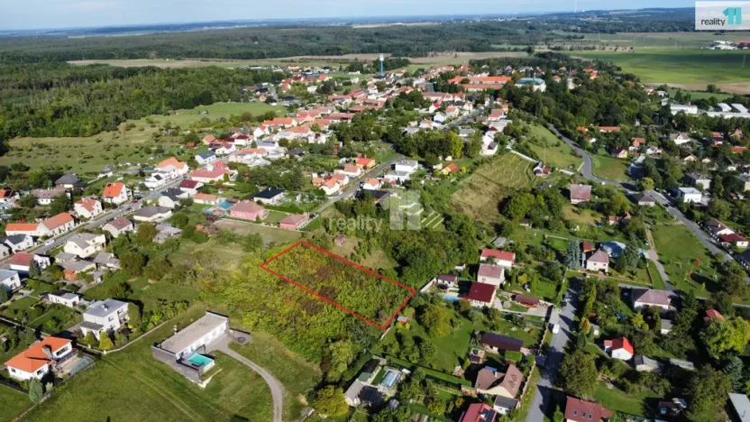 Prodej pozemku pro bydlení, Konárovice, Na Vinici, 1733 m2