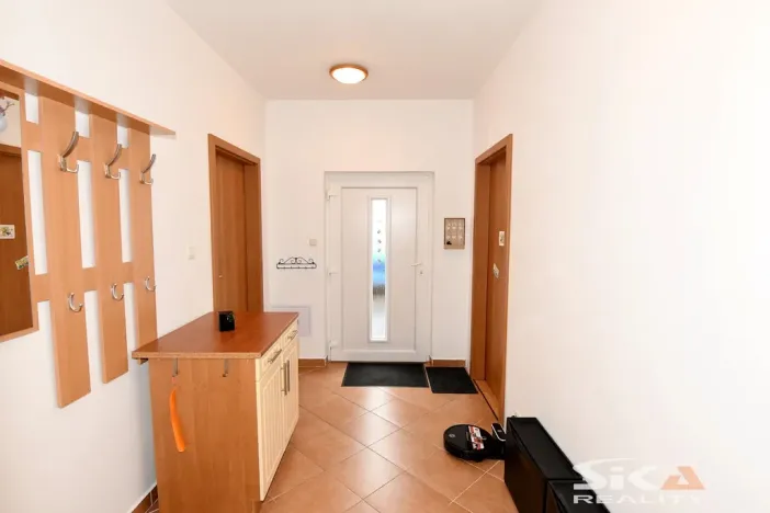 Prodej rodinného domu, Líšťany, V Poustkách, 67 m2