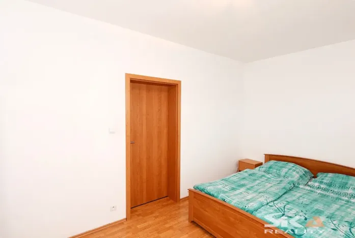 Prodej rodinného domu, Líšťany, V Poustkách, 67 m2