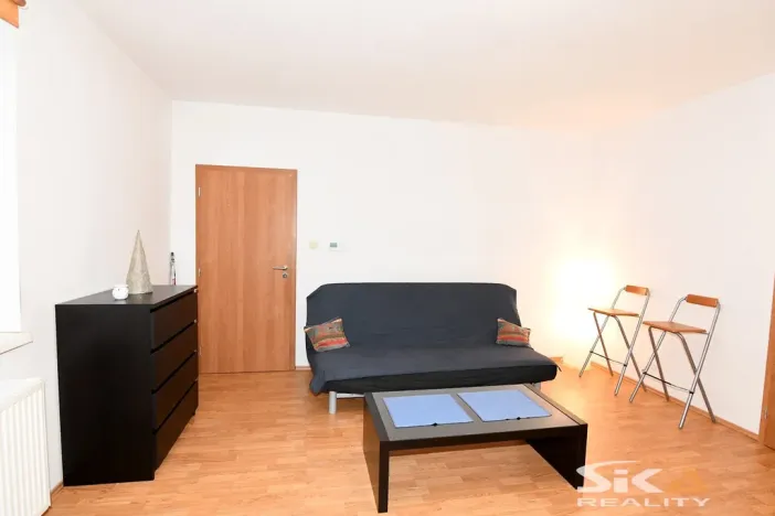 Prodej rodinného domu, Líšťany, V Poustkách, 67 m2