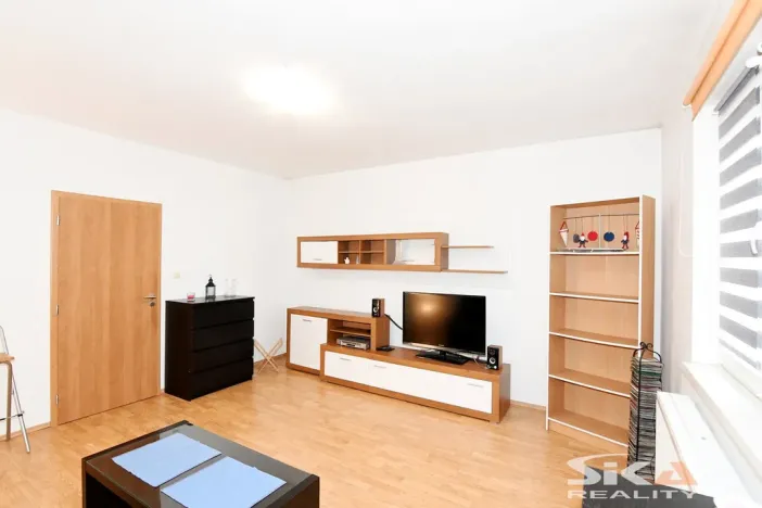Prodej rodinného domu, Líšťany, V Poustkách, 67 m2