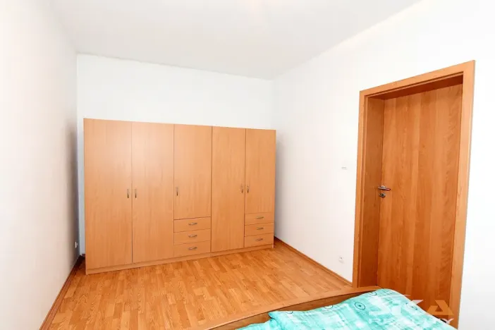 Prodej rodinného domu, Líšťany, V Poustkách, 67 m2