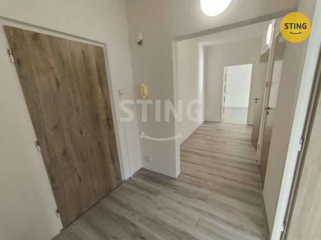 Pronájem bytu 2+1, Olomouc, Hněvotínská, 52 m2