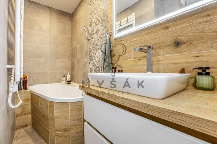 Prodej bytu 3+1, České Budějovice - České Budějovice 3, Budivojova, 68 m2