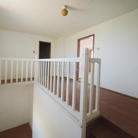 Prodej rodinného domu, Valeč, 160 m2