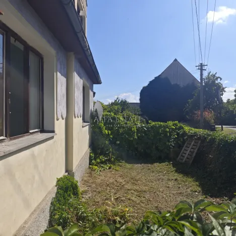 Prodej rodinného domu, Valeč, Jabloňová, 160 m2