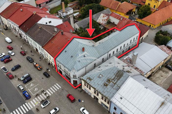 Prodej obchodního prostoru, Polná, Husovo náměstí, 654 m2