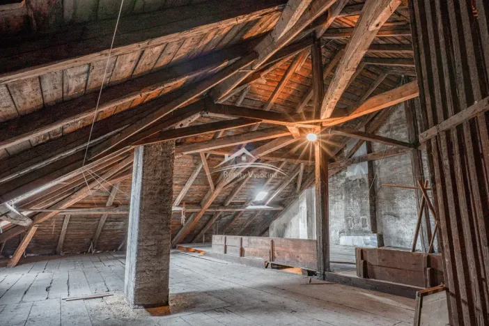 Prodej obchodního prostoru, Polná, Husovo náměstí, 654 m2