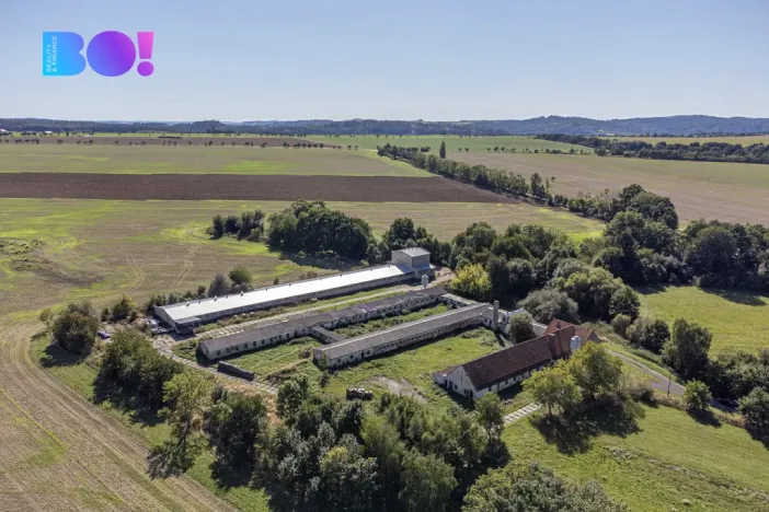 Prodej zemědělského objektu, Horní Kruty, 17219 m2