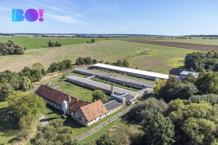 Prodej zemědělského objektu, Horní Kruty, 17219 m2