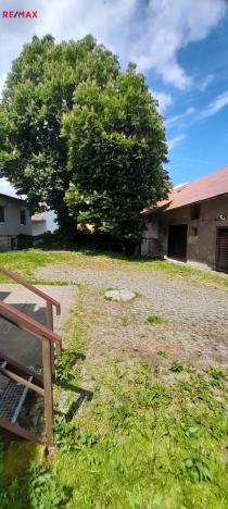 Prodej výrobních prostor, Želechovice nad Dřevnicí, 200 m2