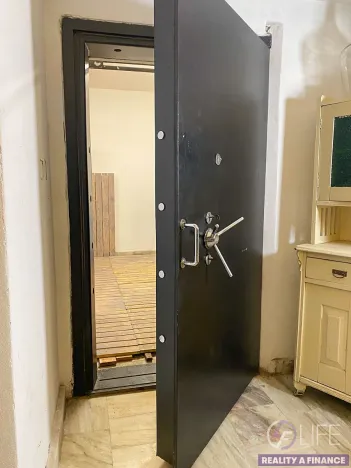 Prodej obchodního prostoru, Vrchlabí, Českých bratří, 1200 m2