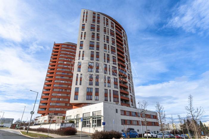 Pronájem bytu 3+kk, Praha, Tlumačovská, 93 m2