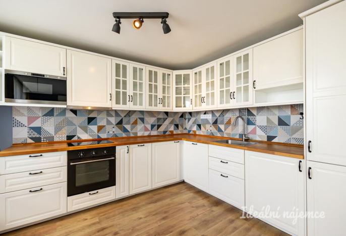 Pronájem bytu 3+kk, Praha - Střížkov, Varnsdorfská, 52 m2