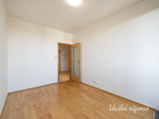 Pronájem bytu 2+kk, Praha - Smíchov, Štorkánova, 53 m2