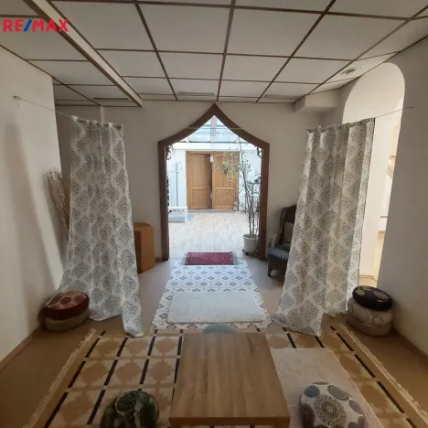 Pronájem obchodního prostoru, Olomouc, Šemberova, 99 m2