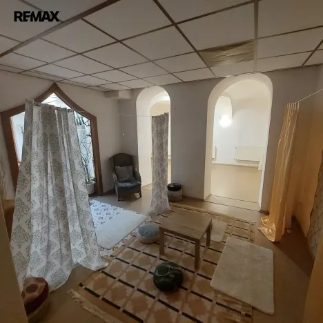 Pronájem obchodního prostoru, Olomouc, Šemberova, 99 m2