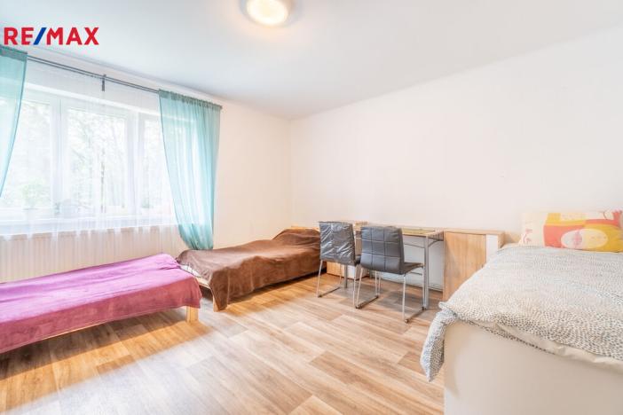 Prodej bytu 3+1, Říčany - Voděrádky, Krabošická, 58 m2