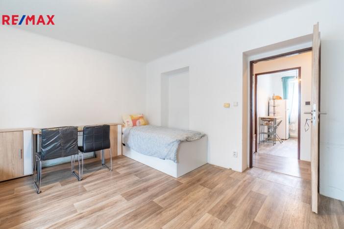 Prodej bytu 3+1, Říčany - Voděrádky, Krabošická, 58 m2