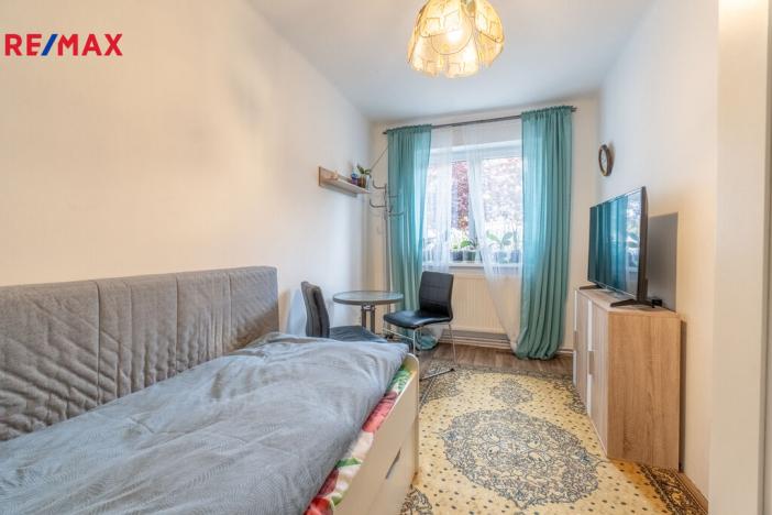 Prodej bytu 3+1, Říčany - Voděrádky, Krabošická, 58 m2