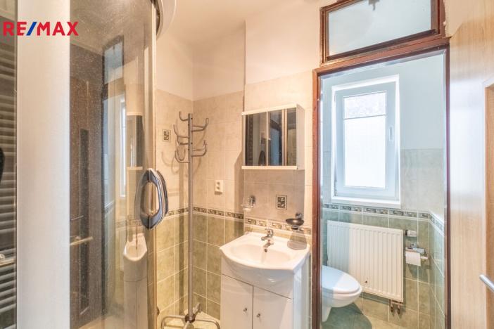 Prodej bytu 3+1, Říčany - Voděrádky, Krabošická, 58 m2