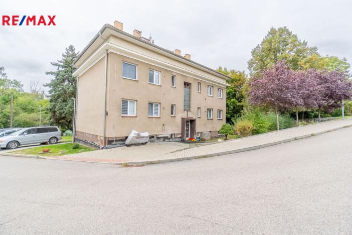 Prodej bytu 3+1, Říčany - Voděrádky, Krabošická, 58 m2