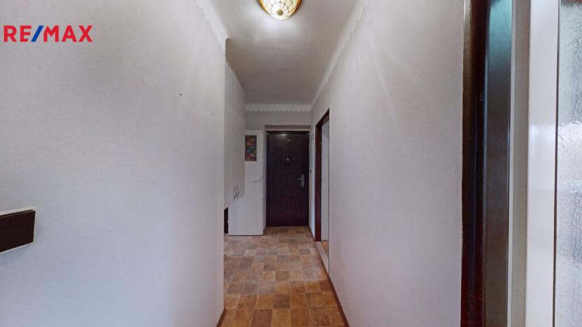 Prodej bytu 3+1, Říčany - Voděrádky, Krabošická, 58 m2