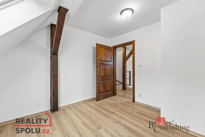 Prodej rodinného domu, Velké Petrovice - Maršov nad Metují, 142 m2