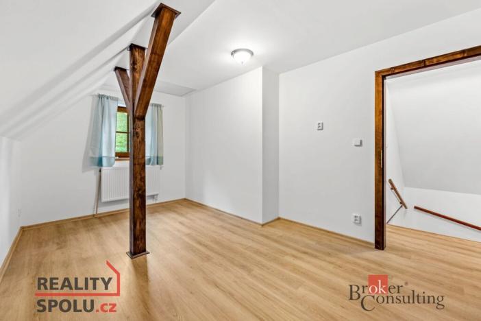 Prodej rodinného domu, Velké Petrovice - Maršov nad Metují, 142 m2