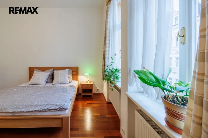 Pronájem bytu 4+1, Karlovy Vary, Jaltská, 108 m2