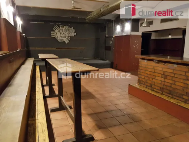 Pronájem komerční nemovitosti, České Budějovice - České Budějovice 6, U Tří lvů, 220 m2