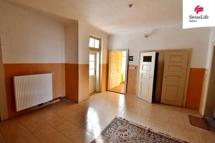 Prodej rodinného domu, Golčův Jeníkov, Nám. T. G. Masaryka, 250 m2