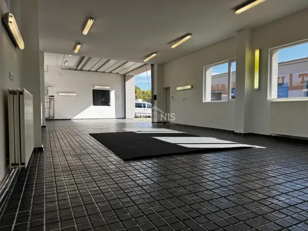 Pronájem výrobních prostor, Chomutov, 147 m2