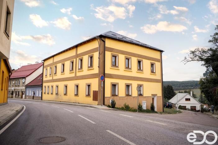 Prodej bytu 2+kk, Miletín, Komenského, 48 m2