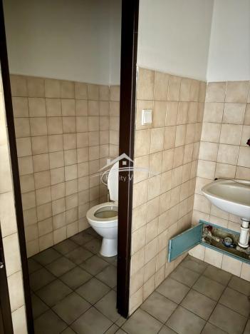 Prodej činžovního domu, Bystré, nám. Na podkově, 899 m2