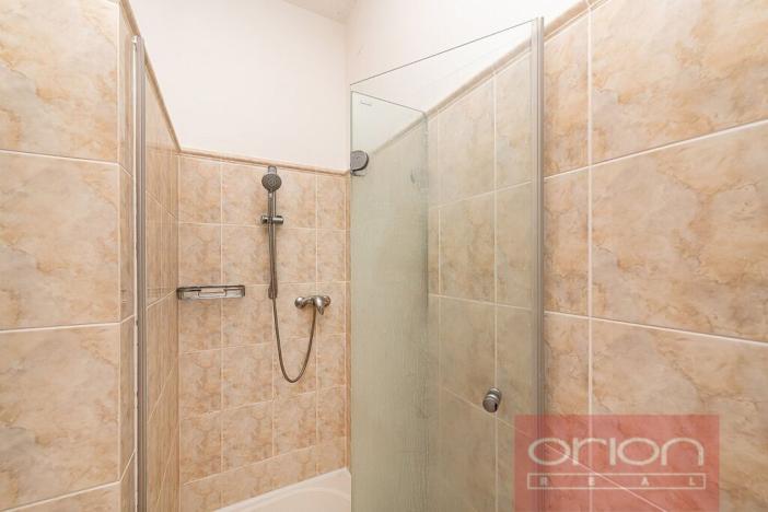 Pronájem rodinného domu, Praha - Břevnov, Oddělená, 316 m2