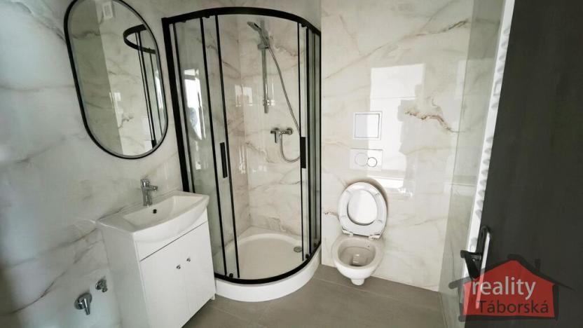 Prodej bytu 1+kk, Nupaky, Nupacká, 38 m2