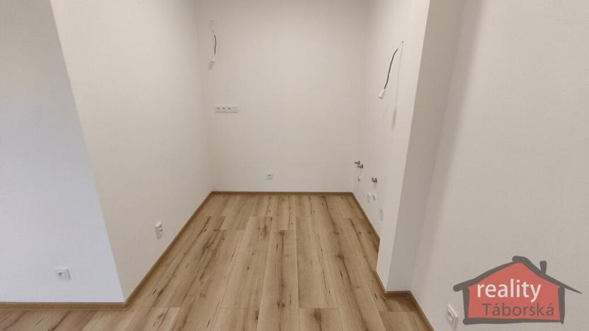 Prodej bytu 1+kk, Nupaky, Nupacká, 39 m2