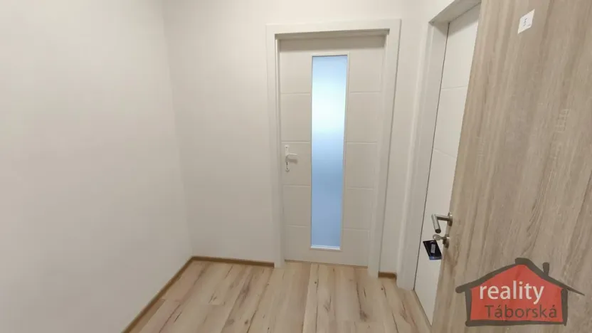 Prodej bytu 1+kk, Nupaky, Nupacká, 35 m2