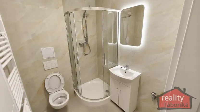 Prodej bytu 1+kk, Nupaky, Nupacká, 35 m2