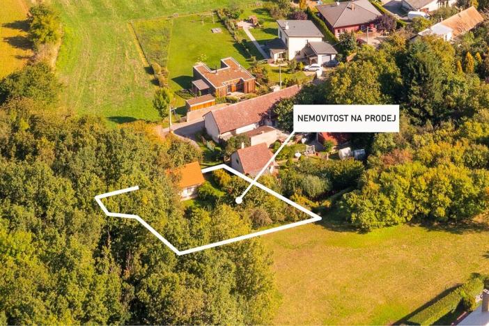 Prodej pozemku pro bydlení, Dobřenice, 947 m2