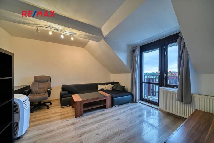 Pronájem bytu 2+1, Nymburk, Maršála Koněva, 47 m2