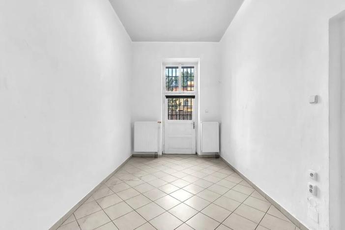 Pronájem obchodního prostoru, Hradec Králové, Tomkova, 133 m2