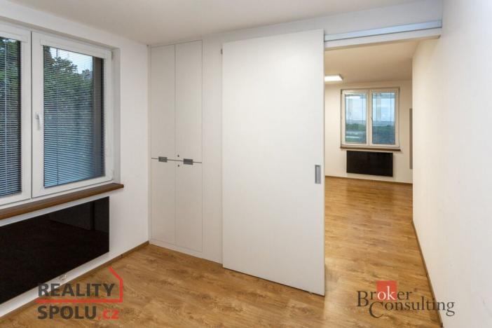 Pronájem kanceláře, Žďár nad Sázavou - Žďár nad Sázavou 2, Santiniho, 29 m2
