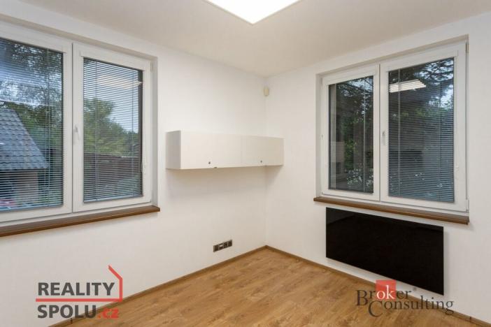 Pronájem kanceláře, Žďár nad Sázavou - Žďár nad Sázavou 2, Santiniho, 29 m2