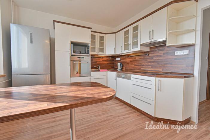 Pronájem bytu 3+1, Brno - Bystrc, Teyschlova, 84 m2
